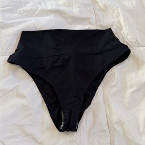 Prana Auron Bikini Bottom XS Black High Rise Scrunch Back NWT